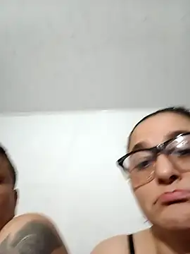 natalliecoopers online show from February 4, 2026, 4:18 am