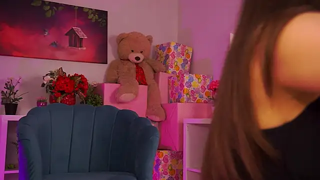 Snapshot of Ava_Solis chatting on March 1, 2026, 8:20 pm Ava Solis online show from March 1, 2026, 8:20 pm