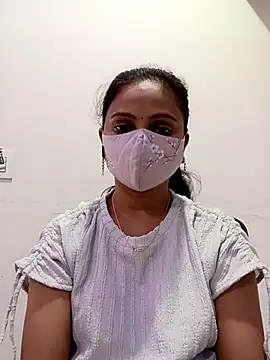 ammulu sexy online show from February 18, 2026, 3:48 am