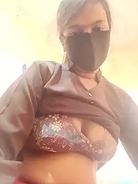 Snapshot of Kinjal_setty chatting on June 8, 2026, 3:07 am Kinjal setty online show from June 8, 2026, 3:07 am