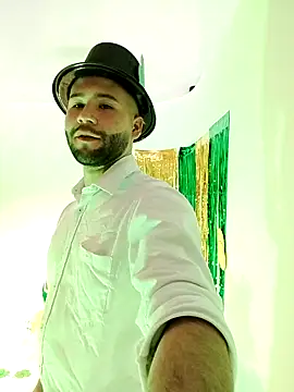 AndyKnoxx online show from March 17, 2026, 7:17 pm