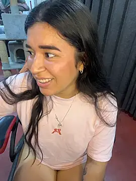 Minico25 online show from April 9, 2026, 1:40 am