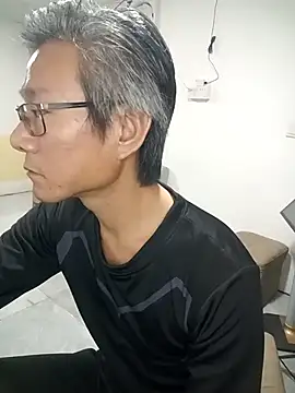 Snapshot of me-great chatting on January 18, 2026, 12:30 pm me-great online show from January 18, 2026, 12:30 pm