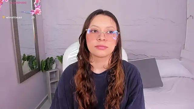 Snapshot of lanna_18_ chatting on May 21, 2026, 12:02 pm lanna 18 online show from May 21, 2026, 12:02 pm