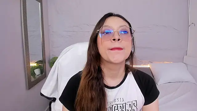 Snapshot of lanna_18_ chatting on April 30, 2026, 11:28 am lanna 18 online show from April 30, 2026, 11:28 am