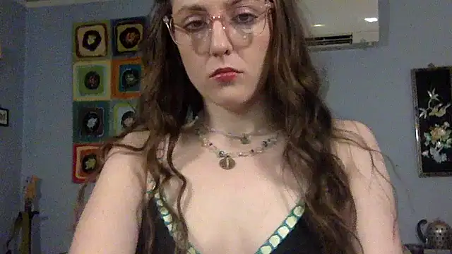 Snapshot of unicornfairy55 chatting on January 17, 2026, 5:00 am unicornfairy55 online show from January 17, 2026, 5:00 am