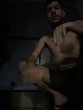 Snapshot of vinihfeh chatting on February 25, 2026, 5:18 am vinihfeh online show from February 25, 2026, 5:18 am