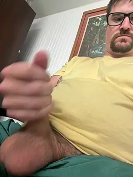 Snapshot of firefighterusty chatting on June 29, 2026, 8:19 pm firefighterusty online show from June 29, 2026, 8:19 pm
