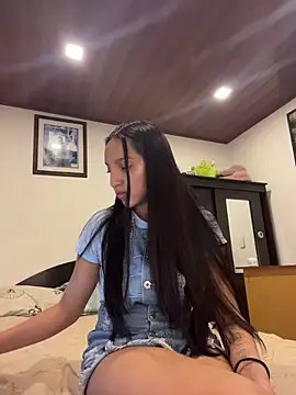 Eve Ritz online show from April 8, 2026, 4:14 am