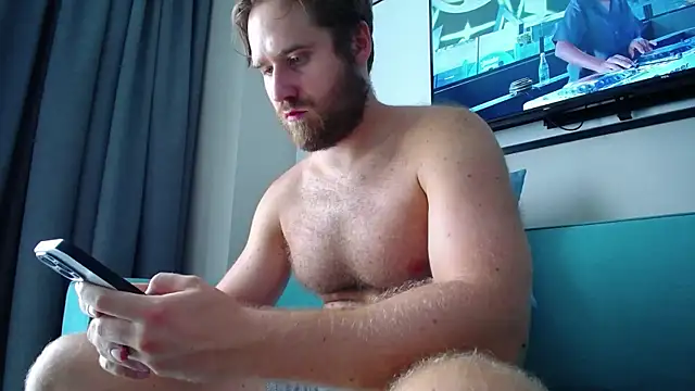 Snapshot of LorenzoLux chatting on May 31, 2026, 8:42 am LorenzoLux online show from May 31, 2026, 8:42 am