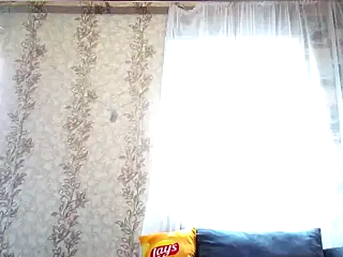 MissKryss online show from February 10, 2026, 6:45 am