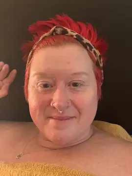 BustyRedxx online show from March 25, 2026, 9:19 am