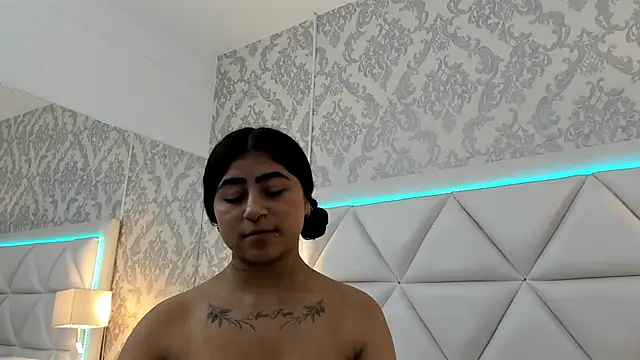 ScarletJons online show from February 24, 2026, 7:26 pm