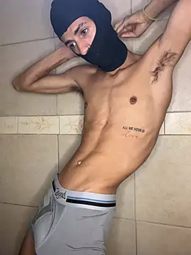 alexx 23cm online show from January 15, 2026, 9:18 pm