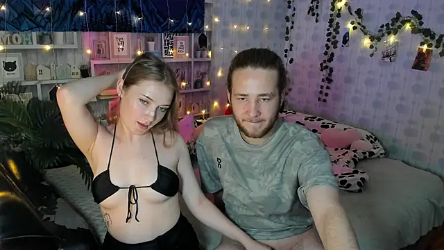 swiity room  online show from July 18, 2026, 4:26 pm