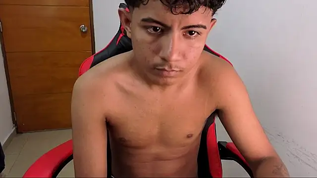 Alluringangel23 online show from March 5, 2026, 2:41 am