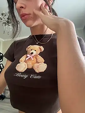 Judy  Hopps online show from January 12, 2026, 8:21 am