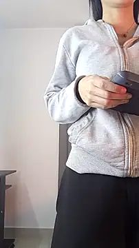 saray reesee online show from February 26, 2026, 4:29 pm