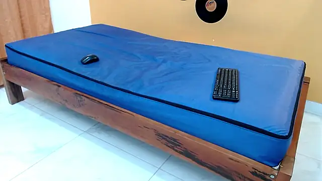 marcelasweet457 online show from March 8, 2026, 1:14 pm