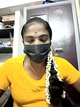 Snapshot of Tamil_Maha69 chatting on March 1, 2026, 7:14 pm Tamil Maha69 online show from March 1, 2026, 7:14 pm