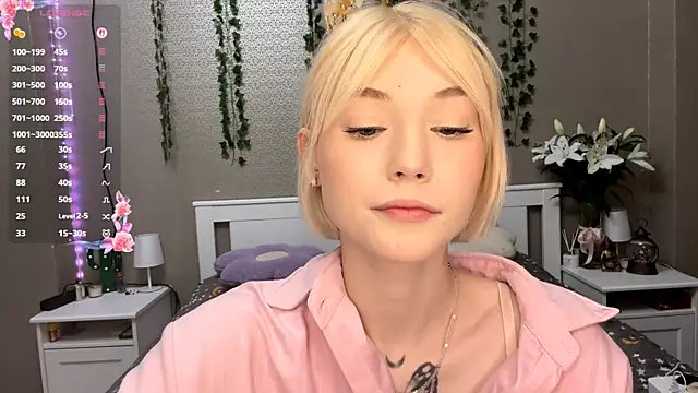 LlsabethHaze online show from February 13, 2026, 2:06 pm