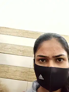 Snapshot of Cute--Sonam chatting on January 12, 2026, 8:21 am Cute--Sonam online show from January 12, 2026, 8:21 am