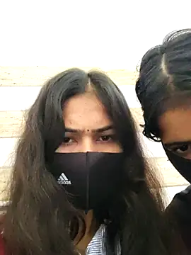 Snapshot of Cute--Sonam chatting on January 10, 2026, 5:47 am Cute--Sonam online show from January 10, 2026, 5:47 am