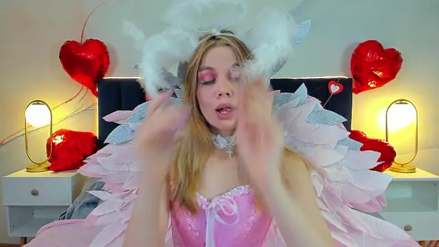 ScarletMarney online show from February 13, 2026, 10:04 am