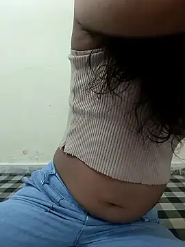 Snapshot of Deewana_ki-deewangi-_- chatting on January 13, 2026, 4:49 am Deewana ki-deewangi- - online show from January 13, 2026, 4:49 am