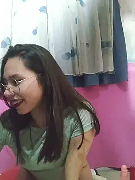 Sexyhanna14 online show from April 18, 2026, 2:58 am