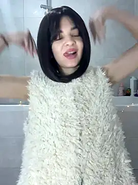 Lily Lii online show from January 8, 2026, 3:29 pm