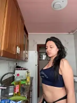 honey kendalll online show from March 12, 2026, 12:53 pm