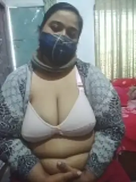 momo loves online show from February 2, 2026, 6:01 am