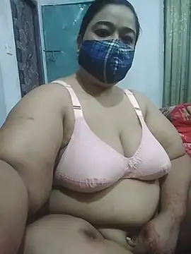 momo loves online show from March 30, 2026, 6:09 pm