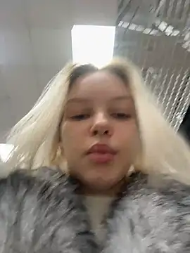 AshleyMur online show from March 25, 2026, 5:18 am