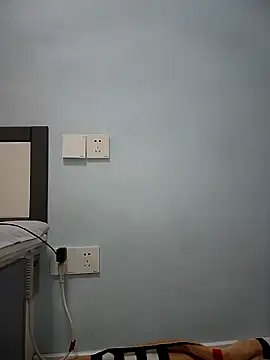 tinKKKKKKL online show from March 7, 2026, 5:25 am