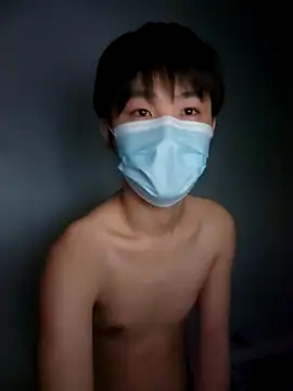 Snapshot of tinKKKKKKL chatting on February 6, 2026, 4:58 pm tinKKKKKKL online show from February 6, 2026, 4:58 pm