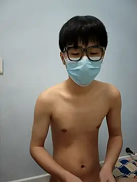 Snapshot of tinKKKKKKL chatting on February 16, 2026, 4:27 pm tinKKKKKKL online show from February 16, 2026, 4:27 pm