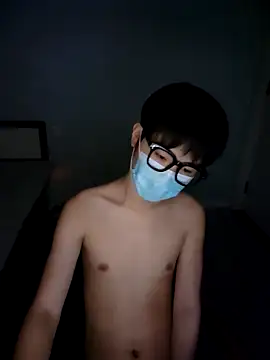 Snapshot of tinKKKKKKL chatting on February 14, 2026, 4:07 pm tinKKKKKKL online show from February 14, 2026, 4:07 pm