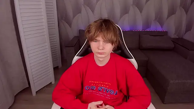 RowanScarlett online show from January 10, 2026, 7:53 pm