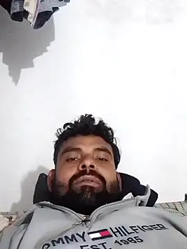 Snapshot of real_couple2 chatting on January 7, 2026, 4:39 am real couple2 online show from January 7, 2026, 4:39 am