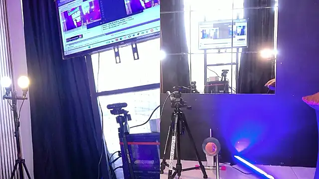 Hiddenhotcake online show from February 23, 2026, 8:20 pm