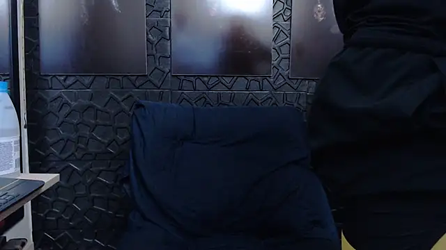 viktor herrera online show from March 14, 2026, 3:34 am