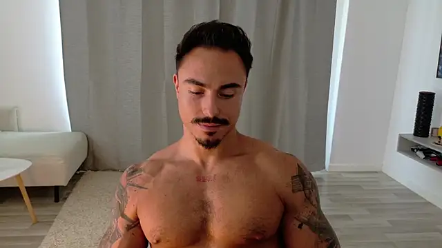 Snapshot of Master_Lukas chatting on July 21, 2026, 1:34 pm Master Lukas online show from July 21, 2026, 1:34 pm