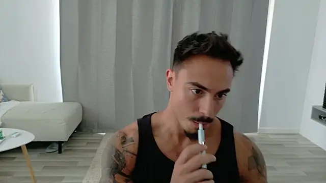 Snapshot of Master_Lukas chatting on July 12, 2026, 10:38 am Master Lukas online show from July 12, 2026, 10:38 am