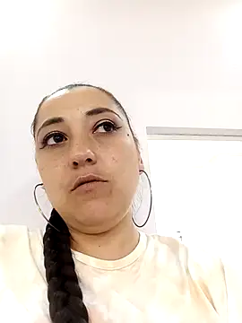 Sweett Lu online show from February 13, 2026, 4:18 pm