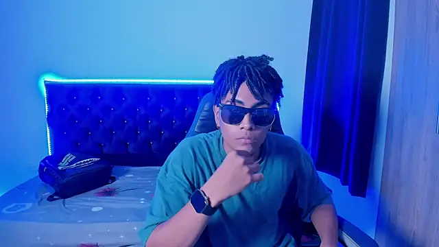 kurly scott online show from January 6, 2026, 1:26 pm