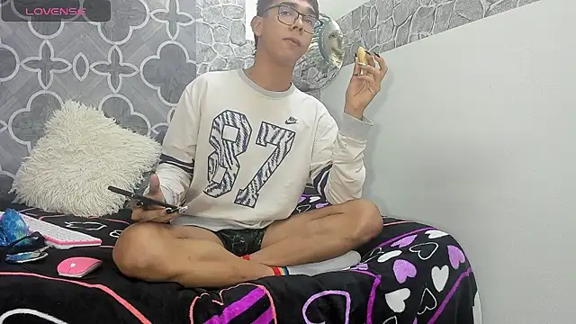 edi stwix18 online show from January 9, 2026, 3:08 pm