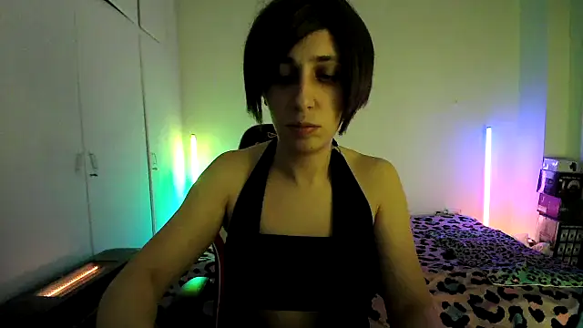 HoneyValentine online show from March 26, 2026, 9:46 pm