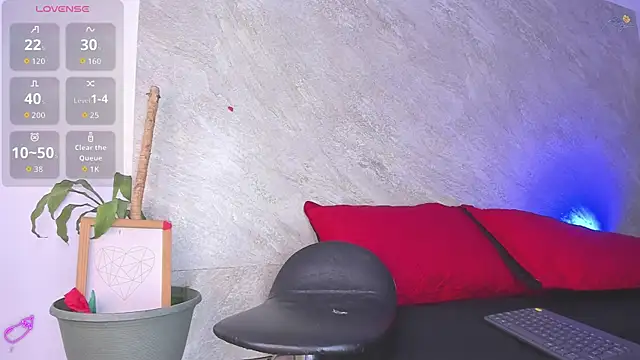 Snapshot of Treyk_king chatting on March 1, 2026, 4:12 am Treyk king online show from March 1, 2026, 4:12 am